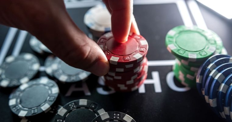 Cách thực hiện 4-bet hiệu quả và những lưu ý
